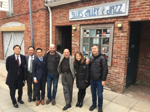 The Yoko Miwa trio with Blues Alley owner Harry Schnipper and a delegation from the Japanese Embassy. [Photo by Janice Tsai]